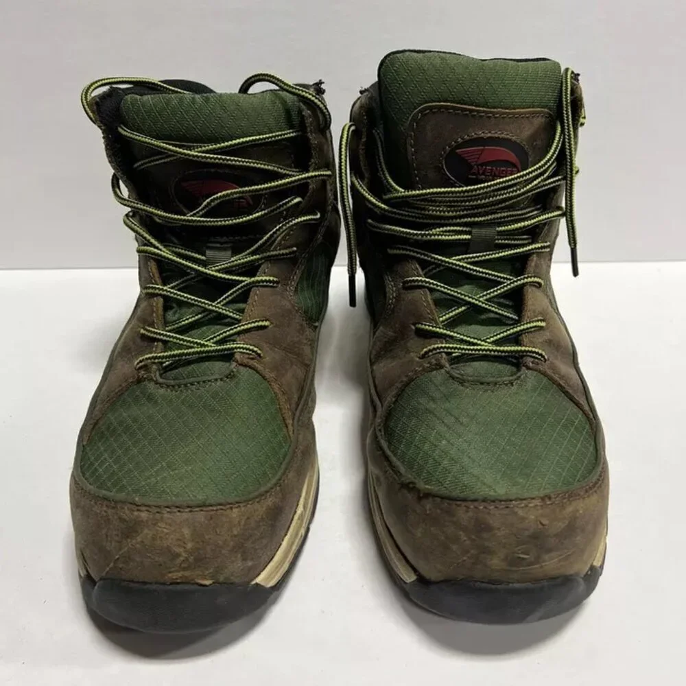 Avenger A7700 Edge Mid Boot Mens 9 M